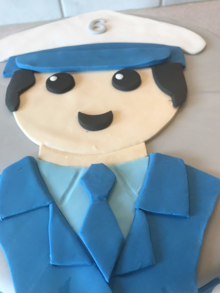 Playmobil Polizist Torte