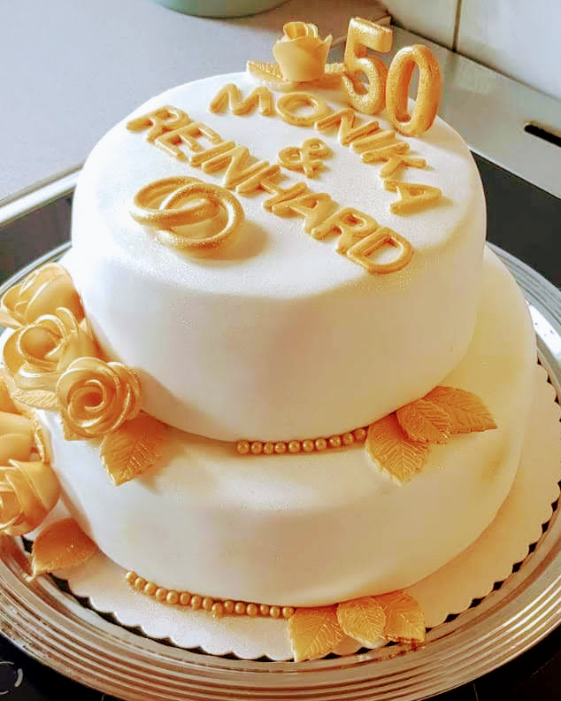 Goldene Hochzeit Torte